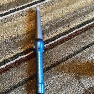 Babyliss curling iron